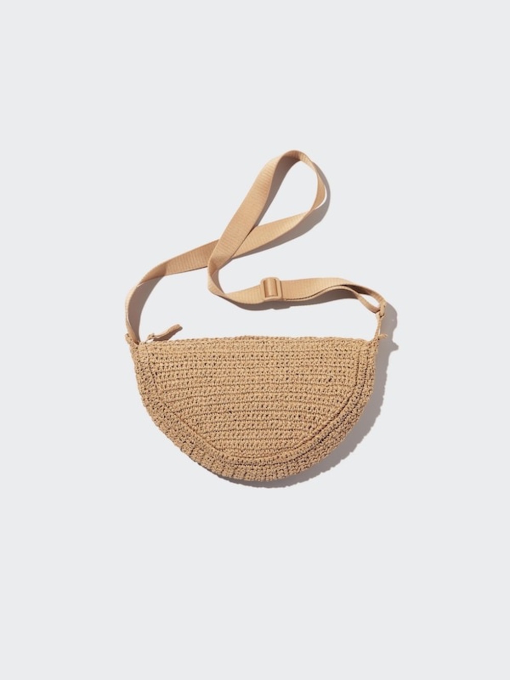 NWOT Uniqlo Round Mini Half-Moon Crossbody Bag Beige Straw Raffia summer purse